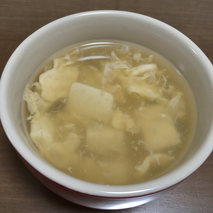 卵と豆腐の中華風スープ